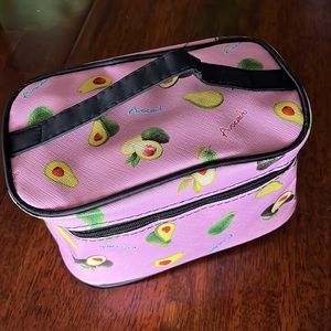 NIB Avocado Print Travel & Storage Bag – Waterproof